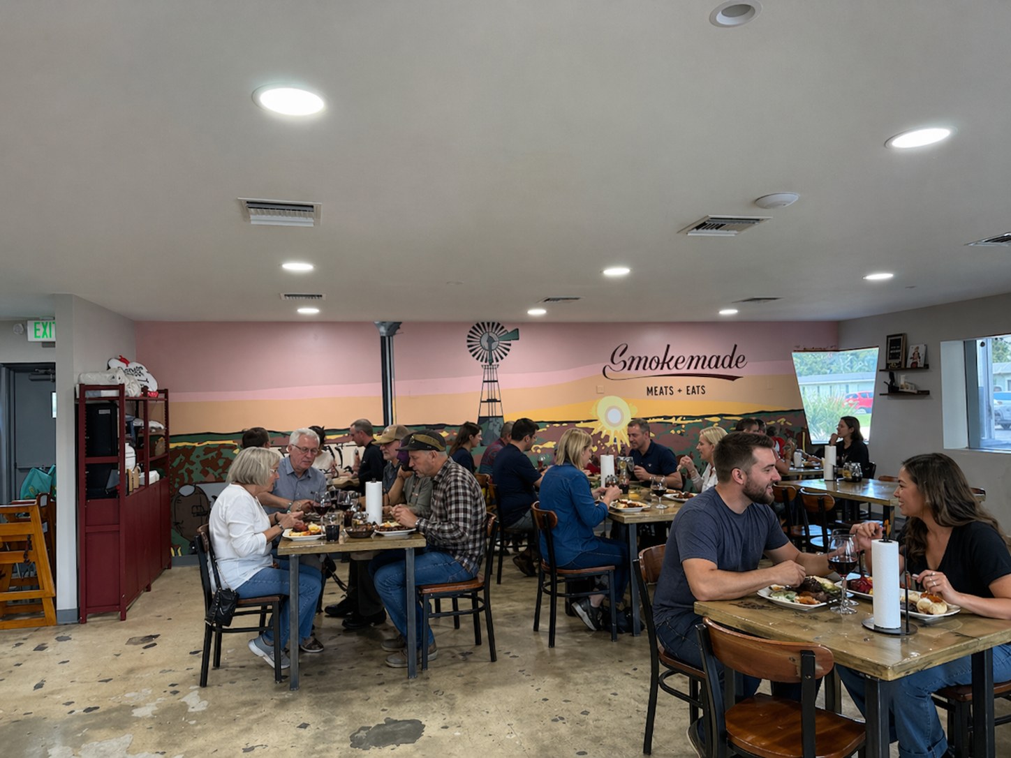Smokemade — Central Texas-style barbecue with butcher paper service